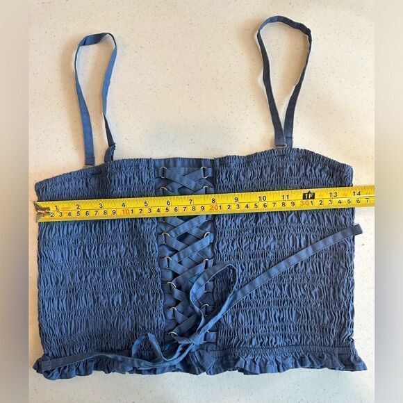 American Eagle Women Size Medium Blue Smocked Lace Up Adjustable Strap Crop Top - Picture 8 of 13